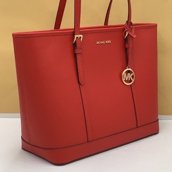 MICHAEL KORS JET SET TRAVEL LARGE TOP ZIP SHOULDER TOTE LEATHER BAG RED  FLAME